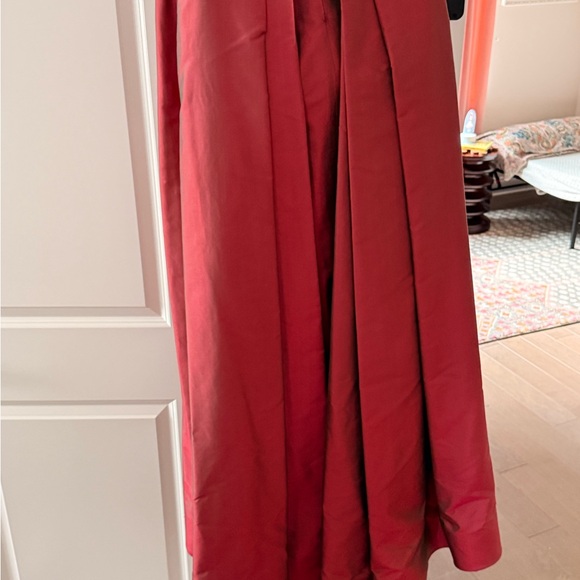 Oscar Inspired Catherine Regehr Vintage  Silk Taffeta Gown , Size L (10-12) - Picture 8 of 8